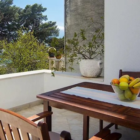 Apartments Villa Mili Brela Exterior photo
