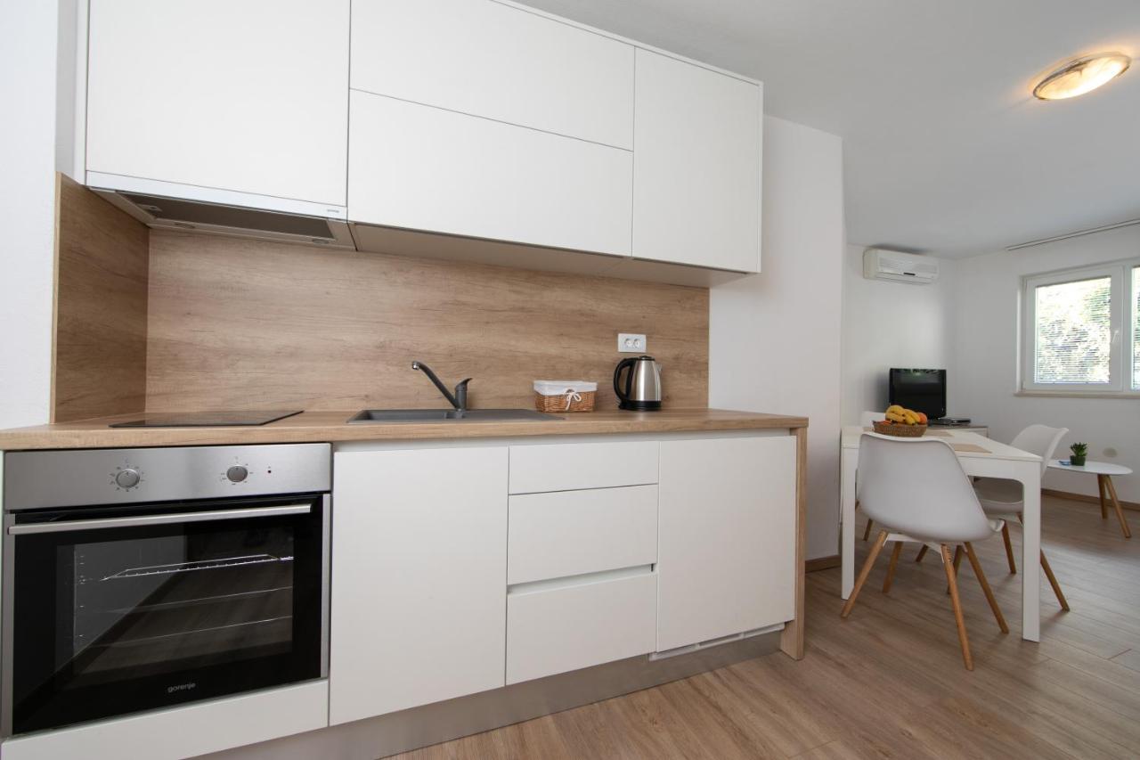 Apartment Mili Brela