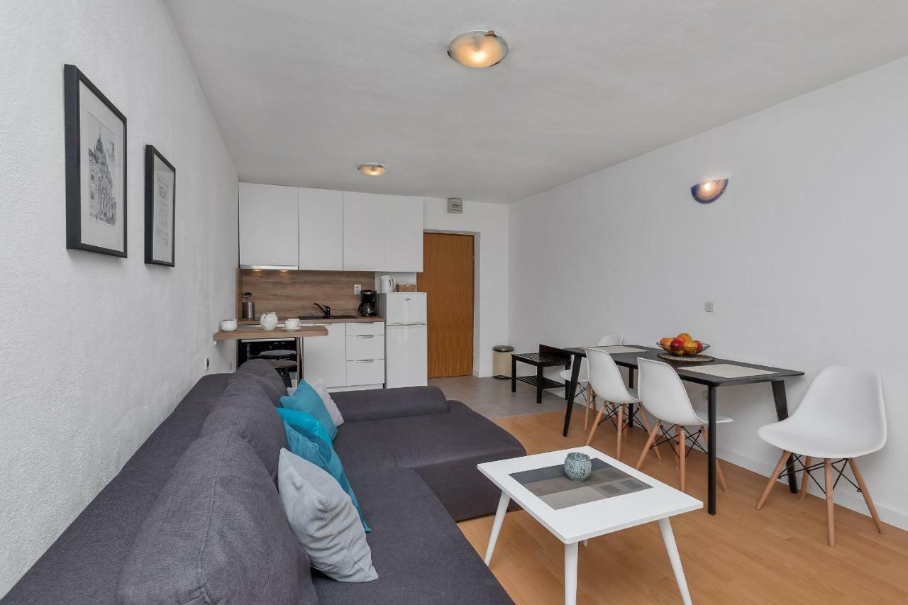 Mili Apartment *